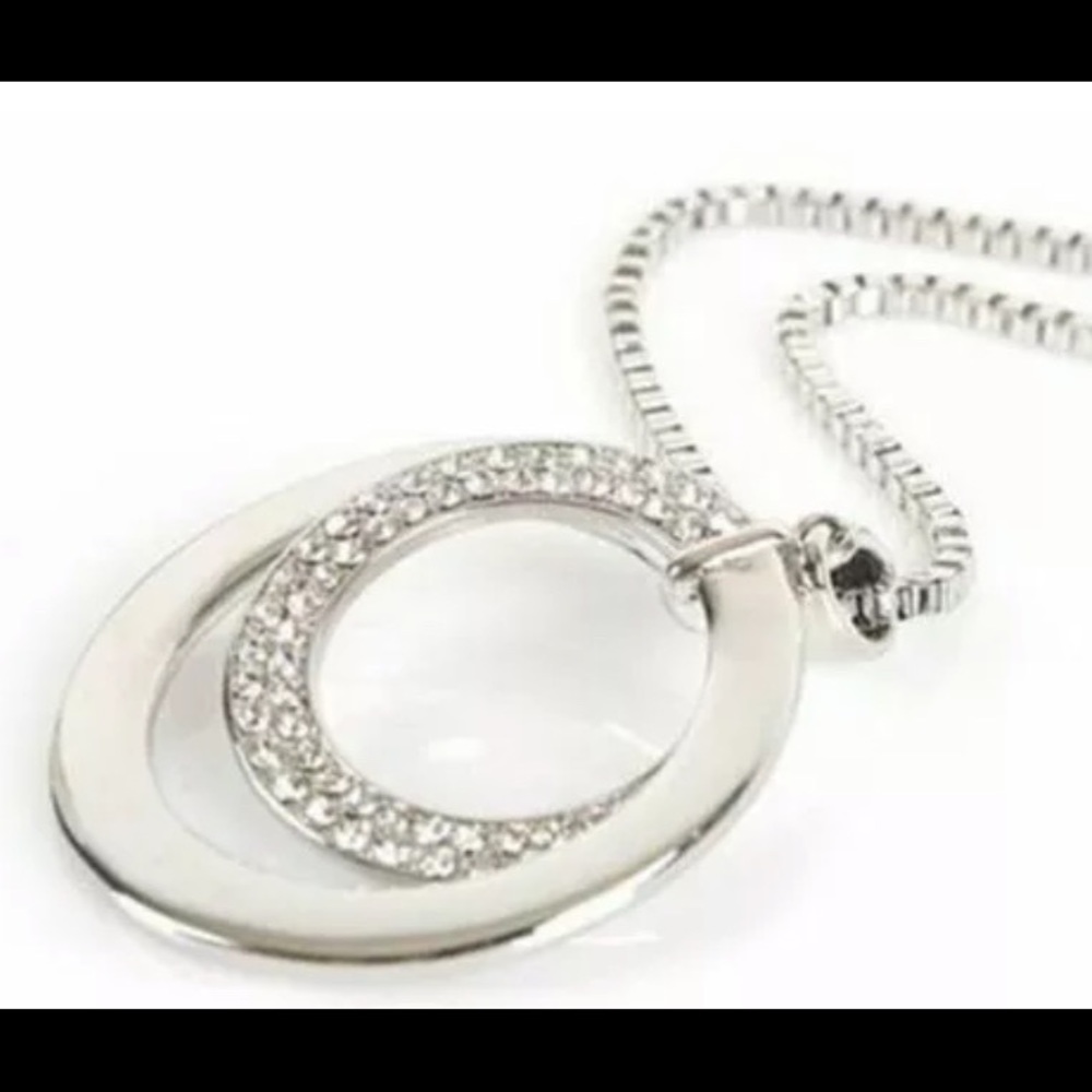 NEW SILVER-TONED CRYSTAL PENDANT LONG NECKLACE - Picture 6 of 8